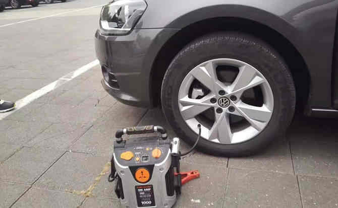 宁安汽车搭电案例