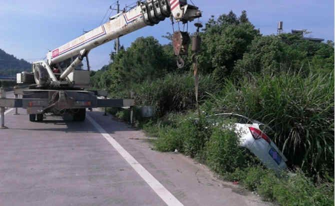 宁安重载吊车救援